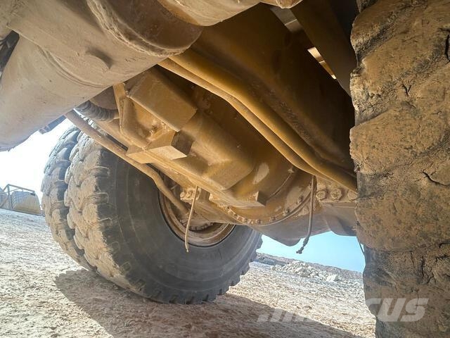 CAT 775E Dumpers articolati