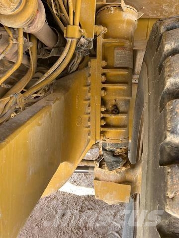 CAT 775E Dumpers articolati