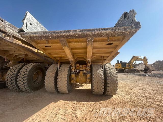 CAT 775E Dumpers articolati