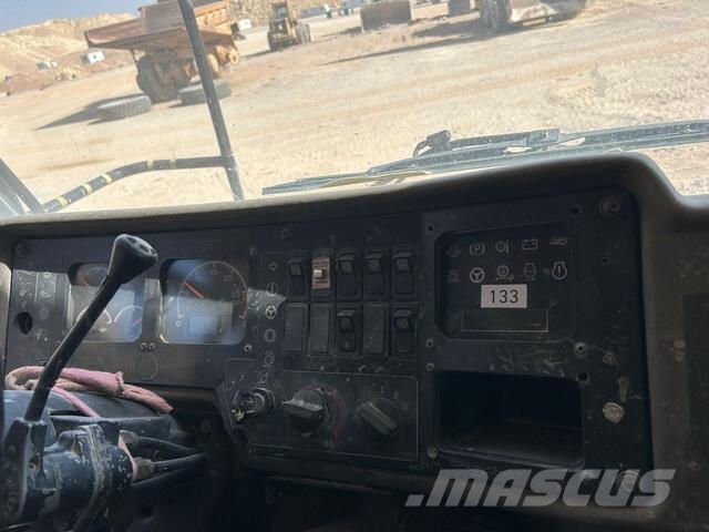 CAT 775E Dumpers articolati