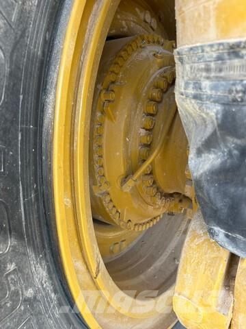CAT 777 Σπαστό Dump Truck ADT