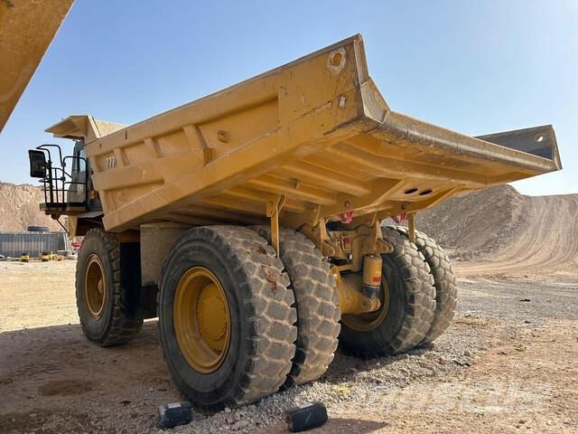CAT 777 Σπαστό Dump Truck ADT