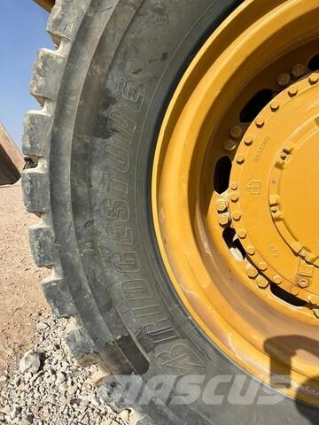 CAT 777 Σπαστό Dump Truck ADT