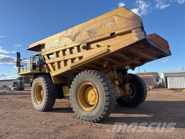 CAT 777B 铰接式自卸车