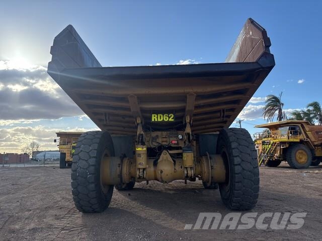 CAT 777B 铰接式自卸车