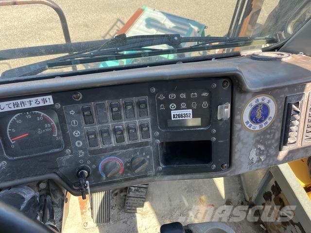 CAT 777D 연결식 홀러