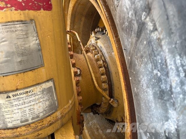 CAT 777D 연결식 홀러