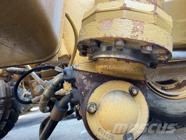 CAT 777D 연결식 홀러