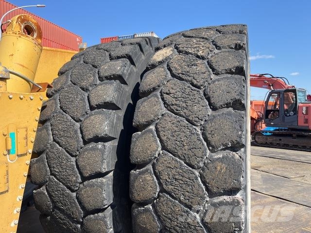 CAT 777D 연결식 홀러