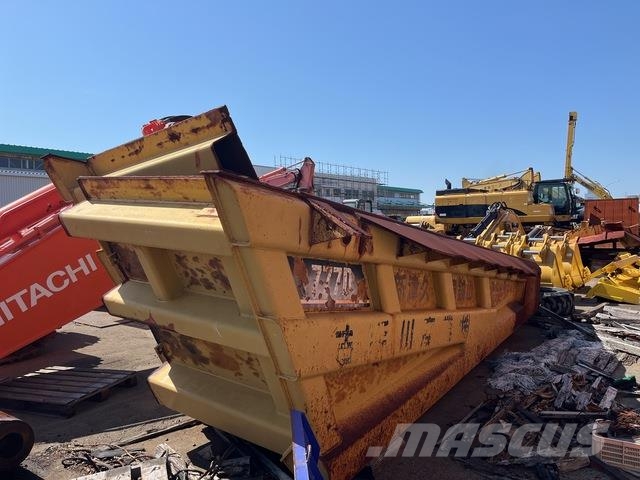 CAT 777D 연결식 홀러