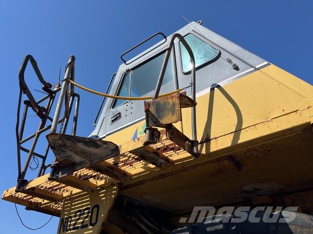 CAT 777D 연결식 홀러