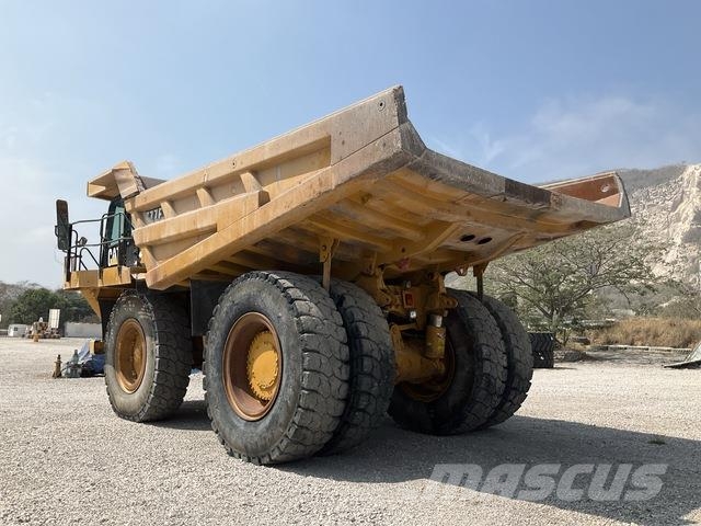 CAT 777F Midjestyrd dumper