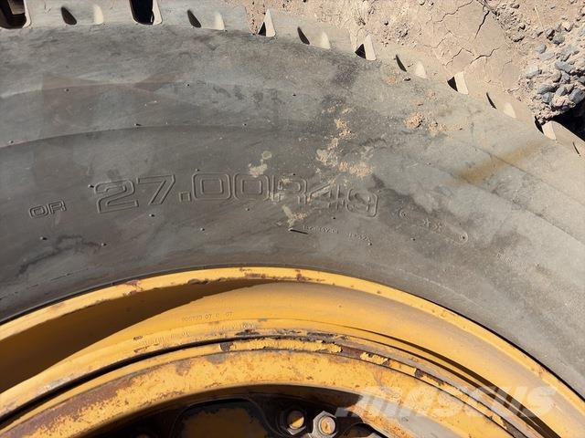 CAT 777F Midjestyrd dumper