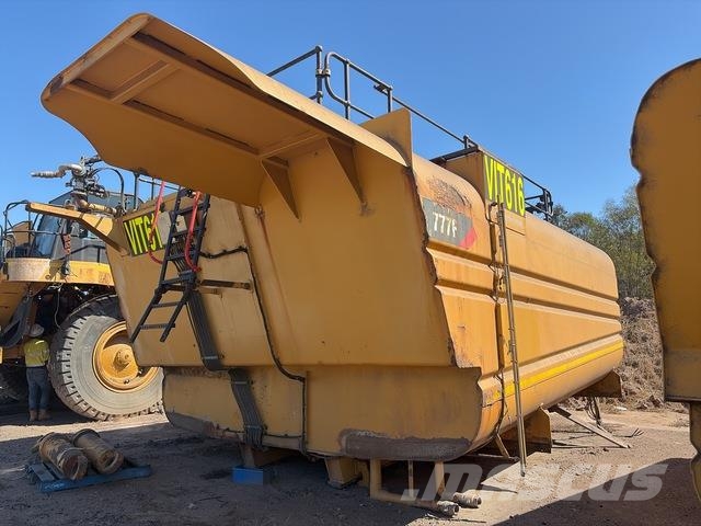 CAT 777F Midjestyrd dumper