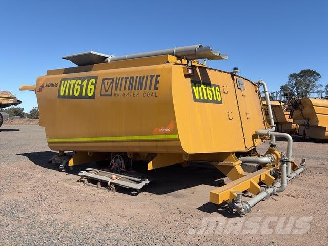 CAT 777F Midjestyrd dumper