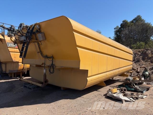 CAT 777F Midjestyrd dumper