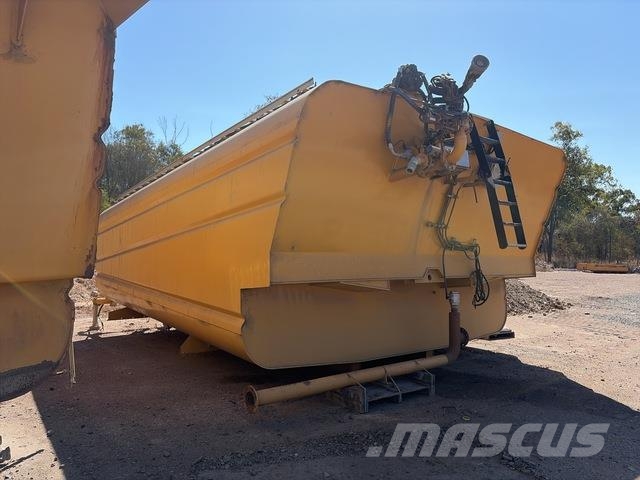 CAT 777F Midjestyrd dumper