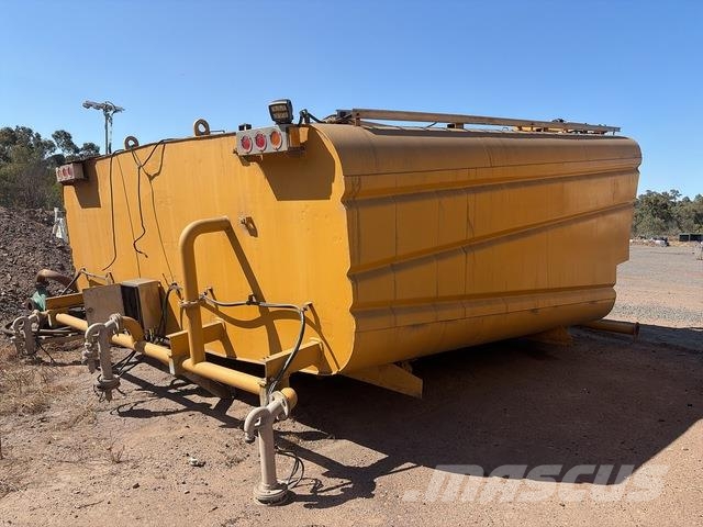 CAT 777F Midjestyrd dumper