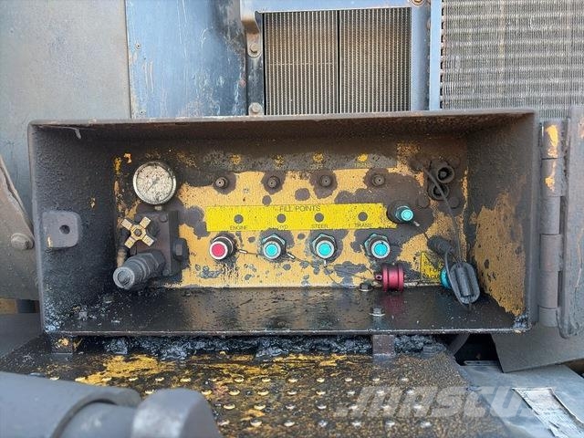 CAT 777F Midjestyrd dumper