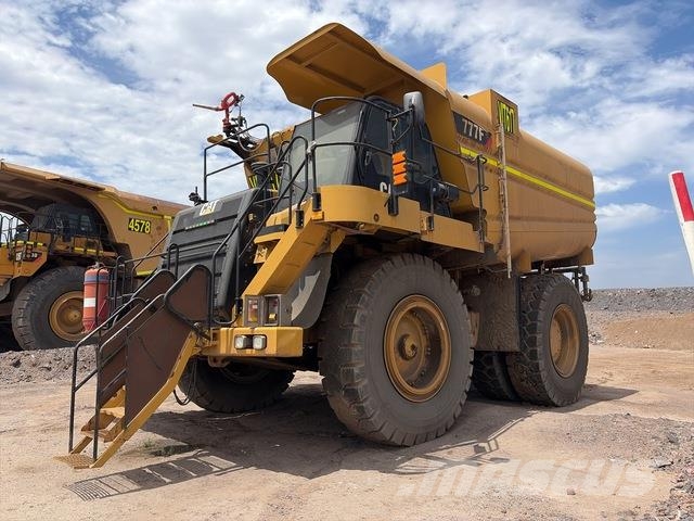 CAT 777F Midjestyrd dumper