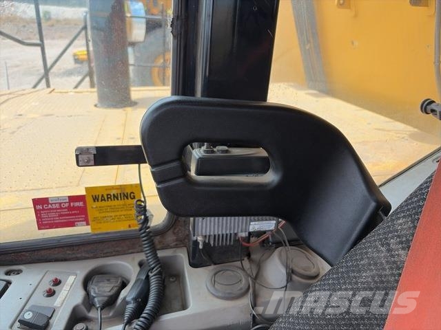 CAT 777F Midjestyrd dumper