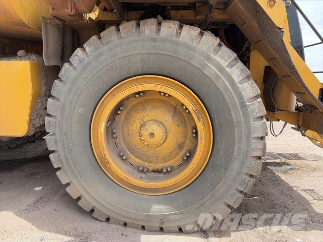 CAT 777F Midjestyrd dumper