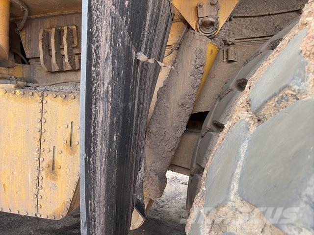 CAT 777F Midjestyrd dumper