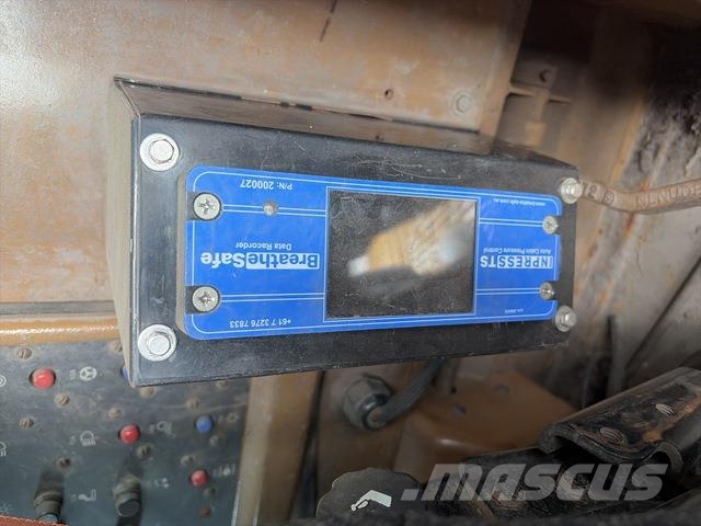 CAT 785B Midjestyrd dumper