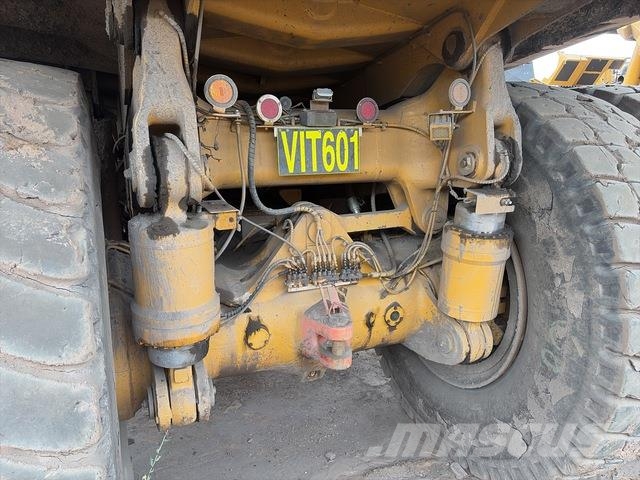 CAT 785B Midjestyrd dumper