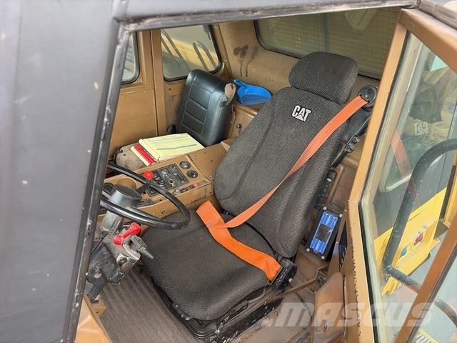 CAT 785B Midjestyrd dumper