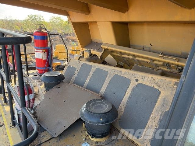 CAT 785B Wozidła przegubowe