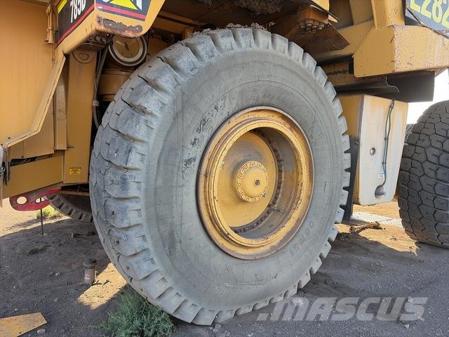 CAT 785B Wozidła przegubowe