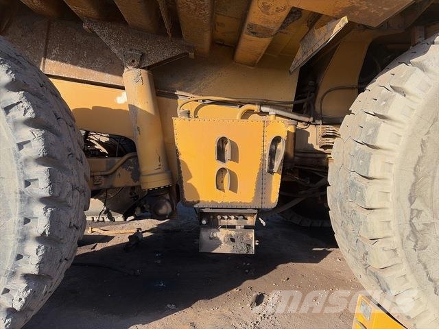 CAT 785B Wozidła przegubowe