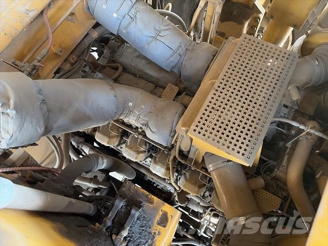 CAT 785B Midjestyrd dumper