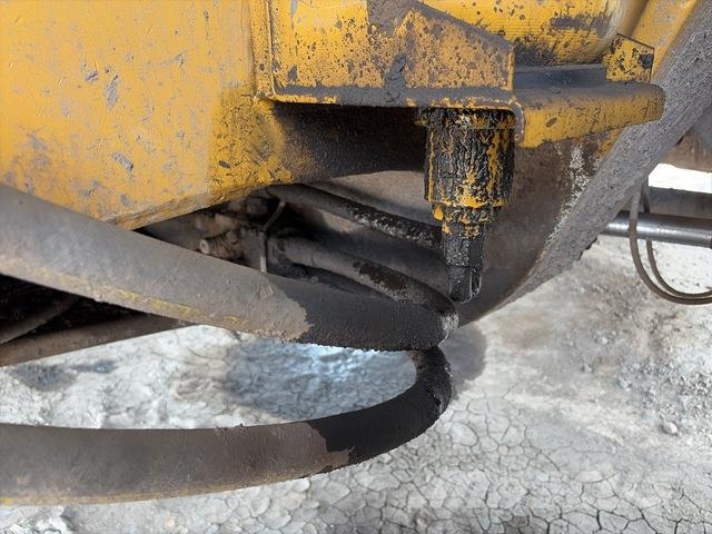 CAT 785B Midjestyrd dumper