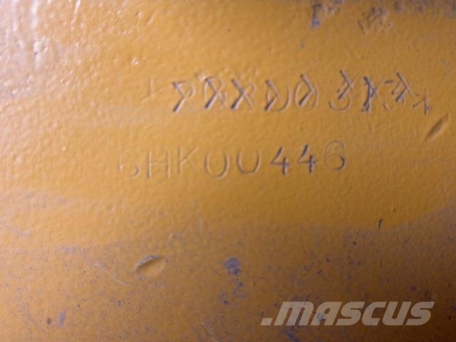 CAT 785B Midjestyrd dumper