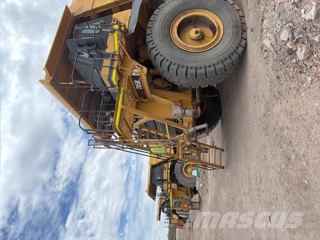 CAT 785B Midjestyrd dumper