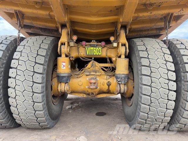 CAT 785B Midjestyrd dumper