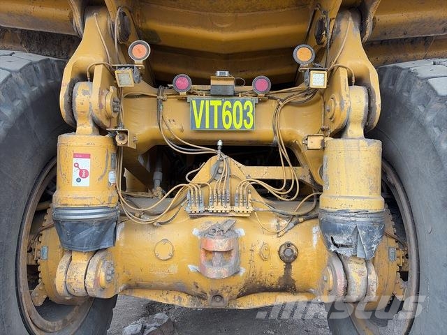 CAT 785B Midjestyrd dumper