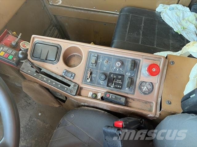 CAT 785B Wozidła przegubowe