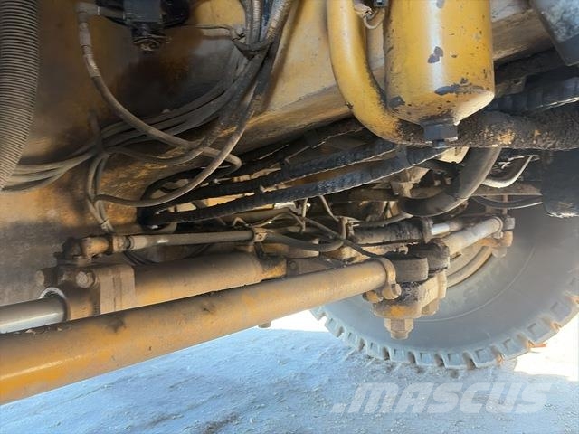 CAT 785B Wozidła przegubowe