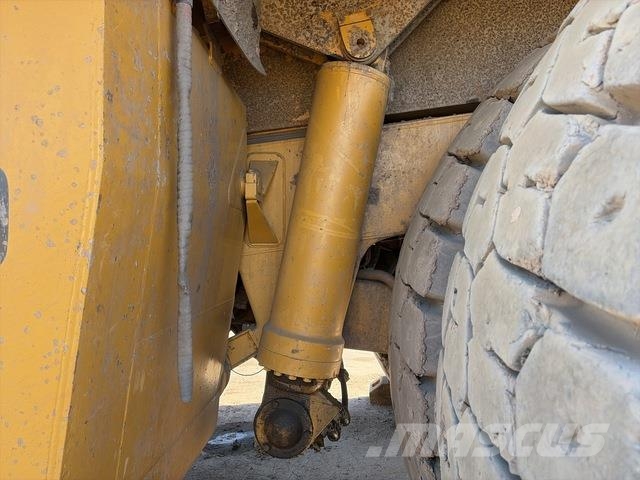 CAT 785B Wozidła przegubowe