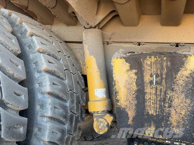 CAT 789 Wozidła przegubowe