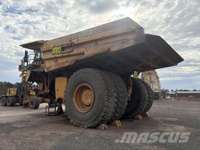 CAT 789 Articulated Haulers
