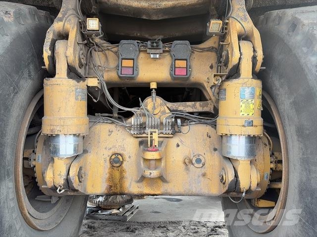 CAT 789 Articulated Haulers