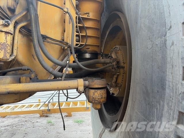 CAT 789B Wozidła przegubowe