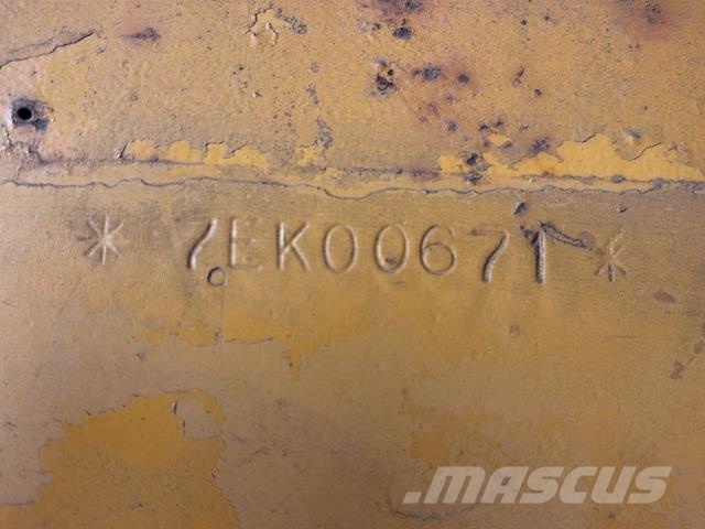 CAT 789B Wozidła przegubowe