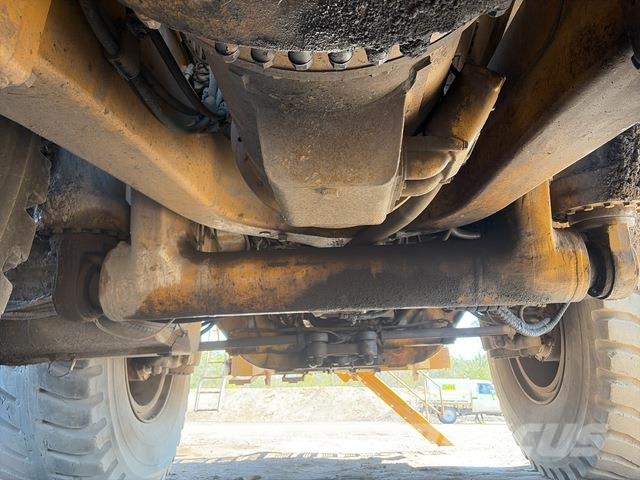 CAT 789B Wozidła przegubowe