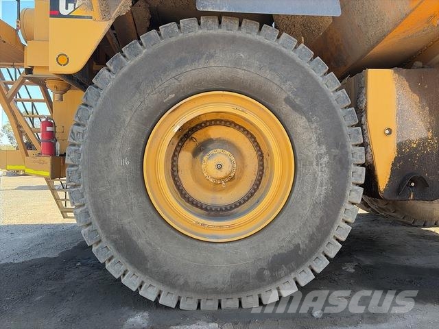 CAT 789B Articulated Haulers