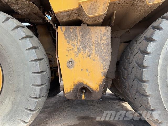CAT 789C Wozidła przegubowe